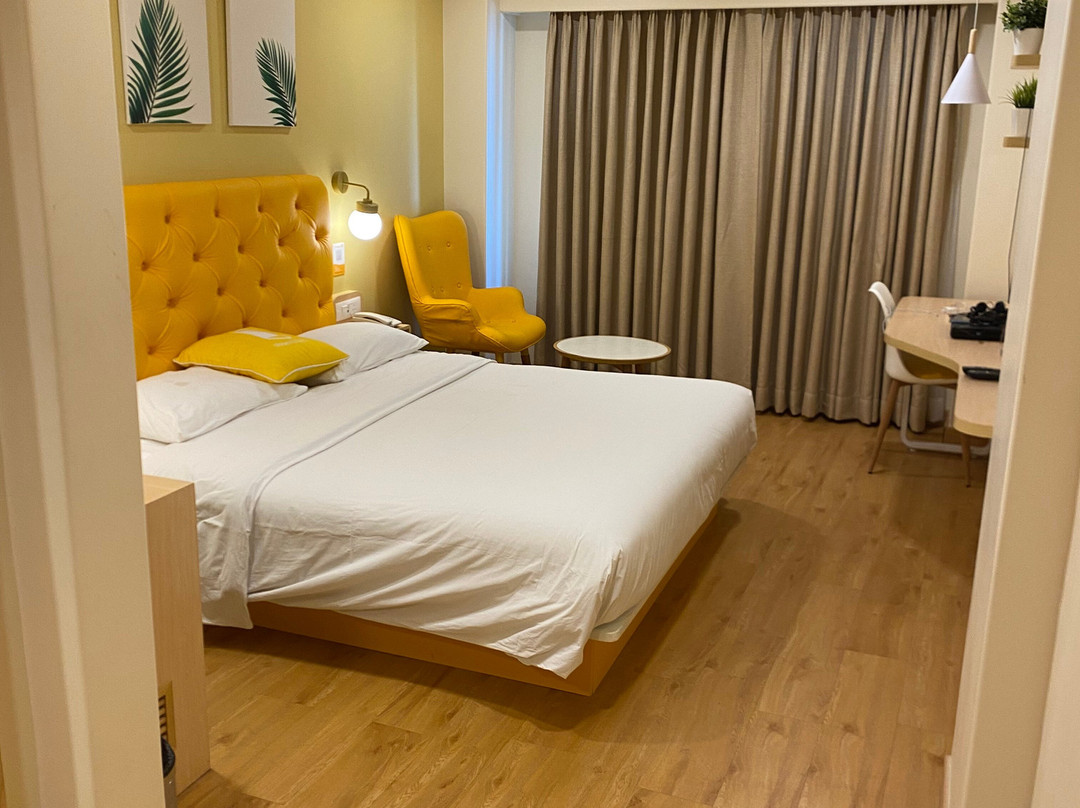 Bloom Hotel SG Highway主图
