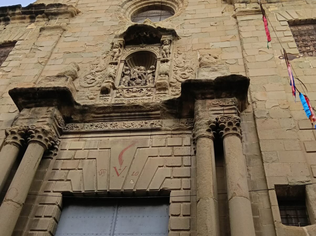 Esglesia de la Pietat-维克必去景点