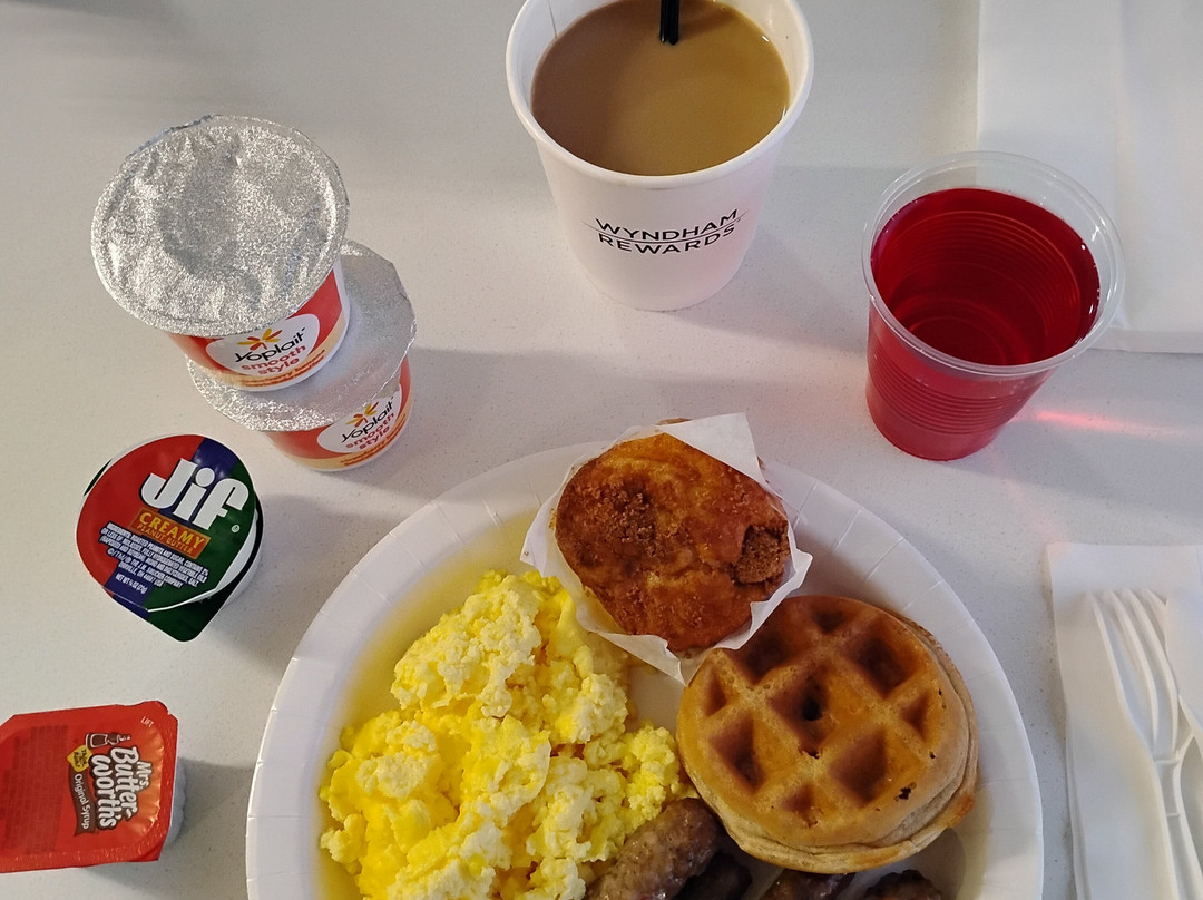 La Quinta Inn by Wyndham Fayetteville I-95主图