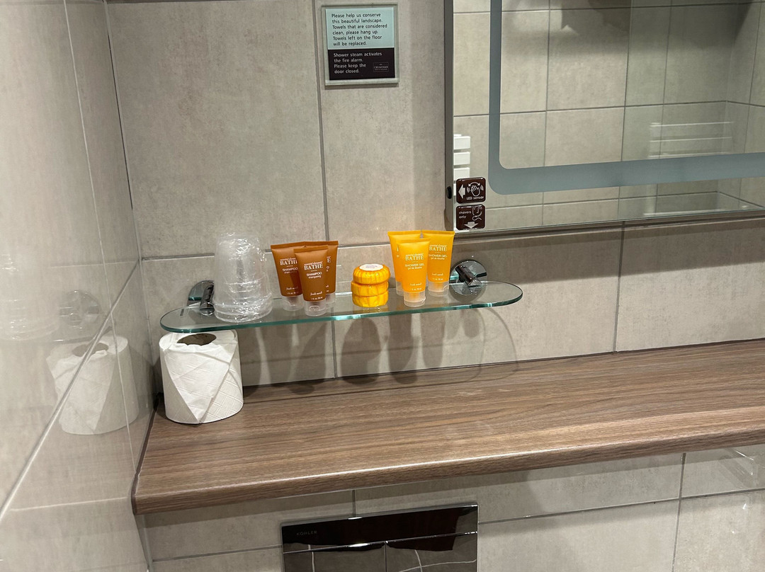 克鲁亚川酒店主图