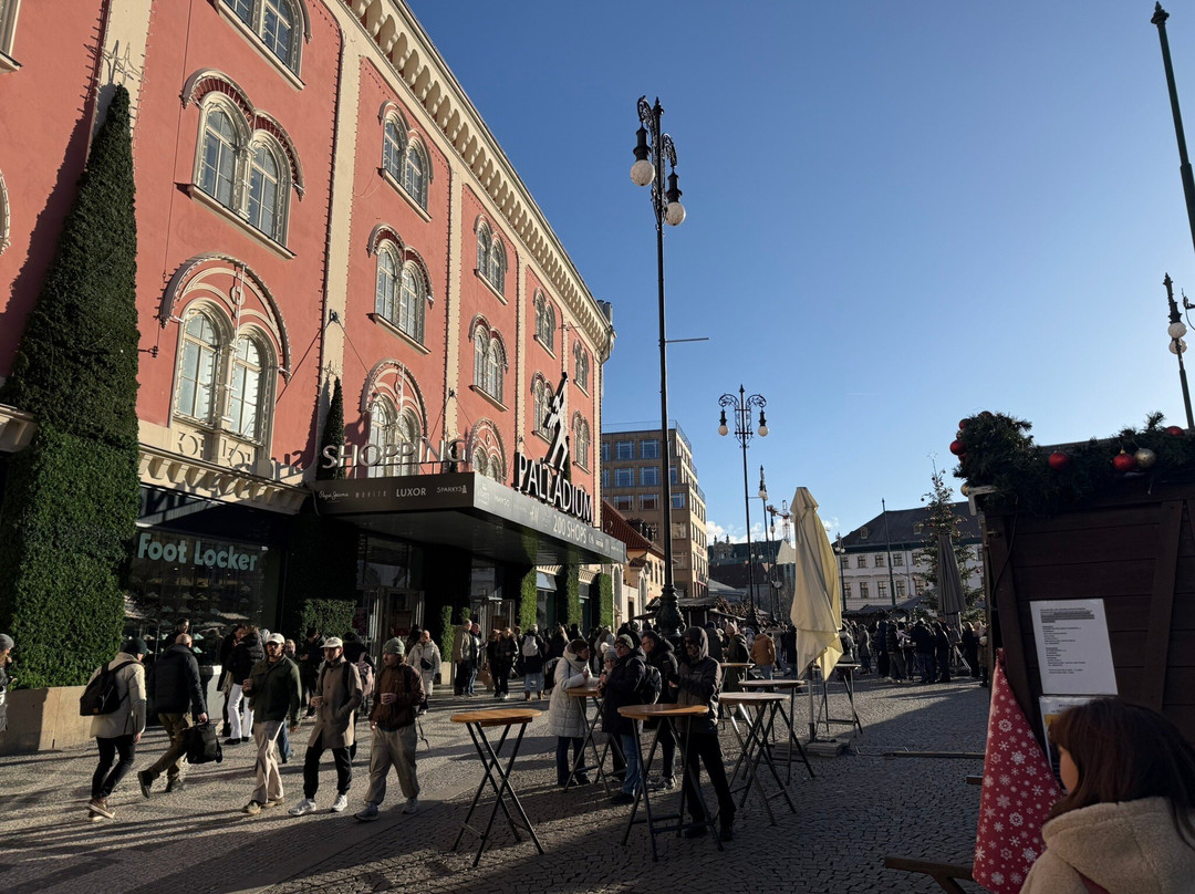 钯金购物中心-布拉格必去景点