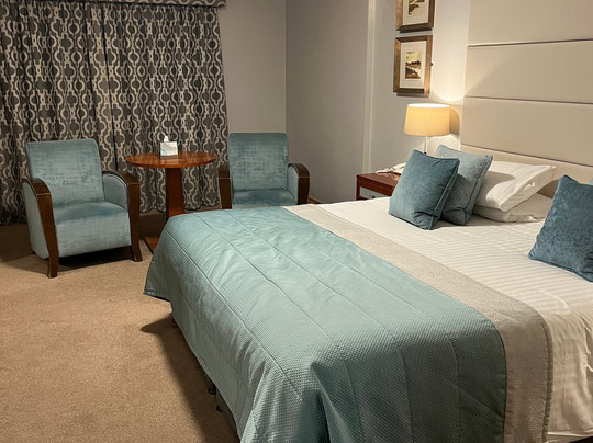 四季酒店及休闲俱乐部主图