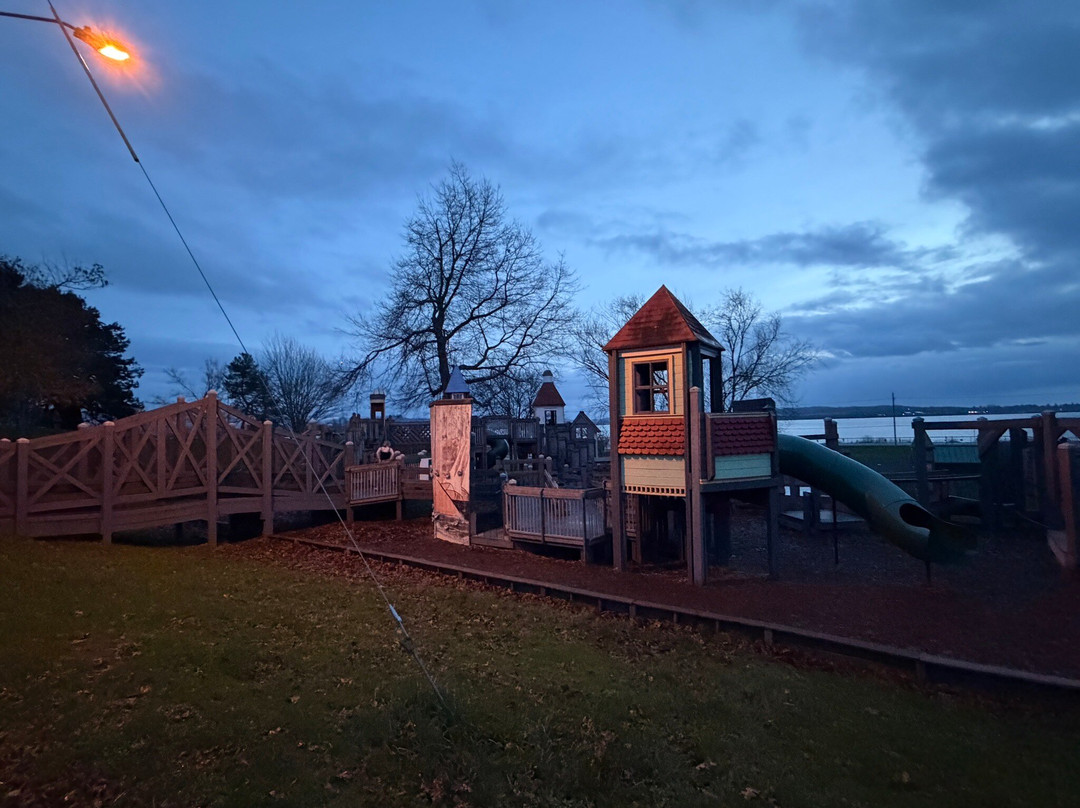 Tapiola Park-阿斯托里亚必去景点