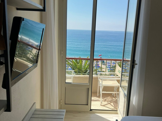 Boncardo Hotel主图