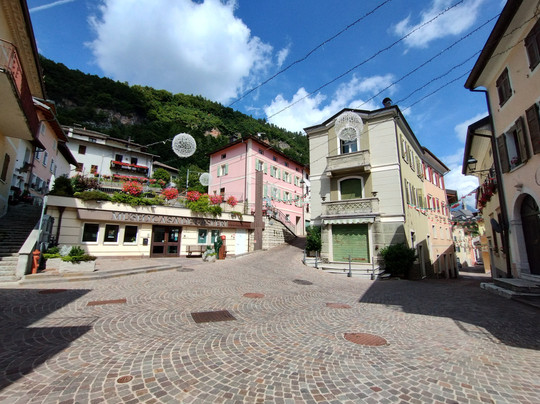 Castello Tesino酒店住宿-Chalet Albergo Abete Rosso