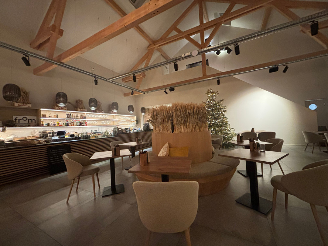 Sage Table & Comptoir