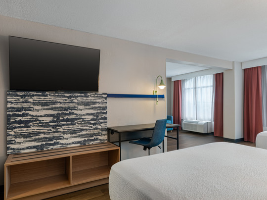 Garner Hotel Murfreesboro West by IHG主图