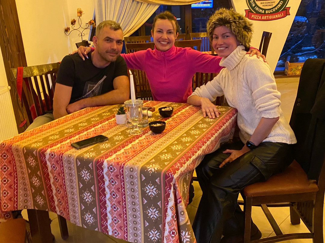 罗纳沃荣图鲁酒店主图