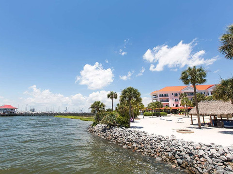 查尔斯顿海港度假村