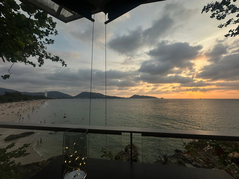 Meg Khram The Sunshine Restaurant