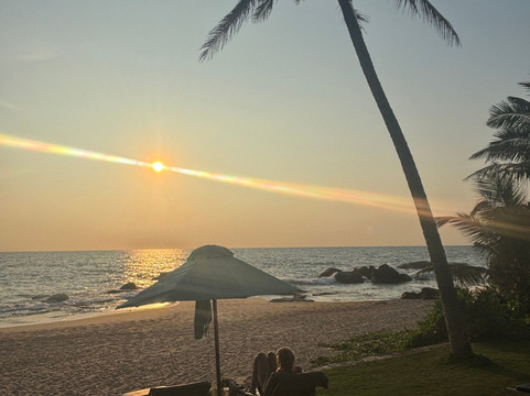 安巴朗哥达R级酒店主图