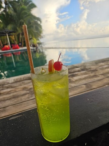 马奴伊亚海滩度假村-官方