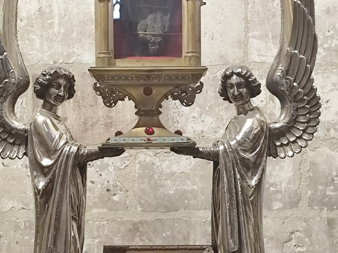 Basilique de Saint-Quentin-Saint-Quentin City必去景点