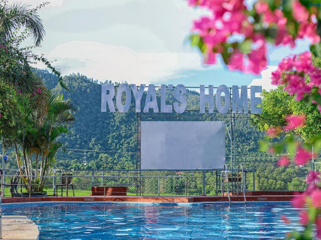 Royals Home Resort