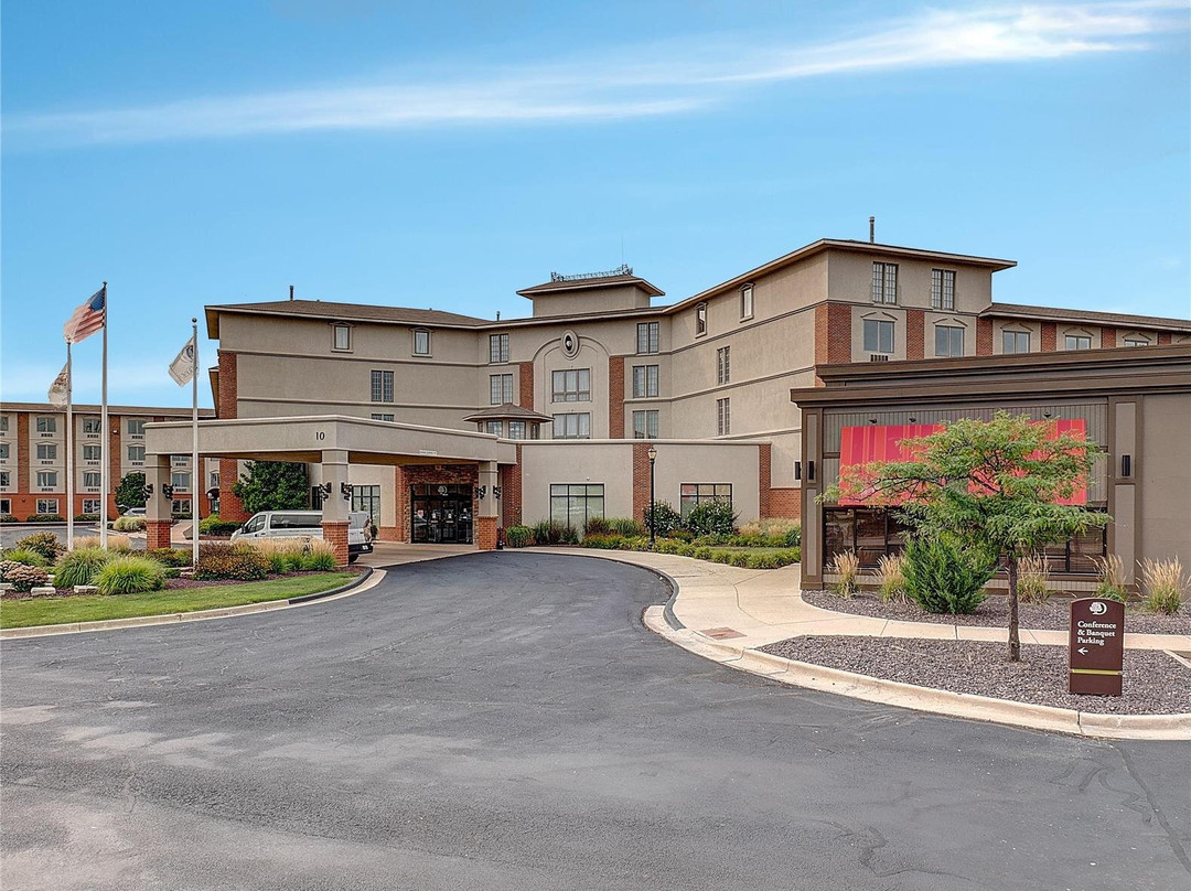 Le Roy酒店住宿-布卢明顿希尔顿逸林酒店