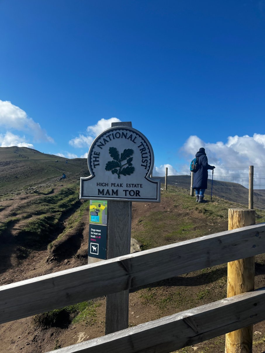 Underleigh House-官方