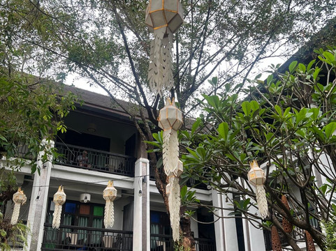 德兰纳酒店主图