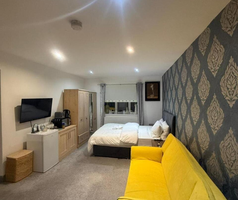 Eastern Bridge Rooms