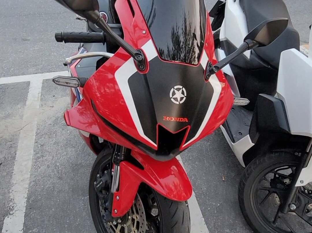 Customgarage-普吉镇必去景点