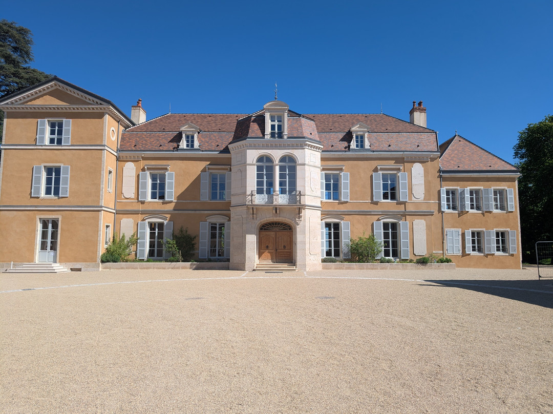 Chateau de Meursault-默尔索必去景点