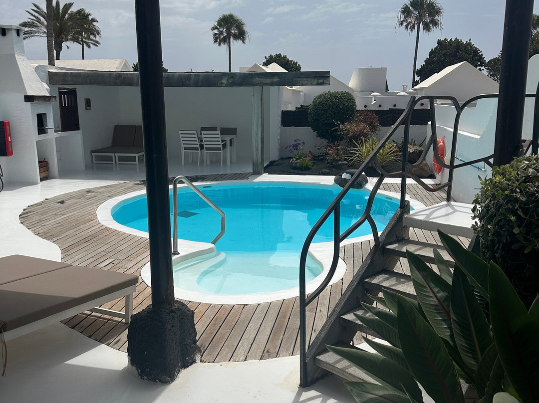 埃雷达德卡梅齐别墅主图