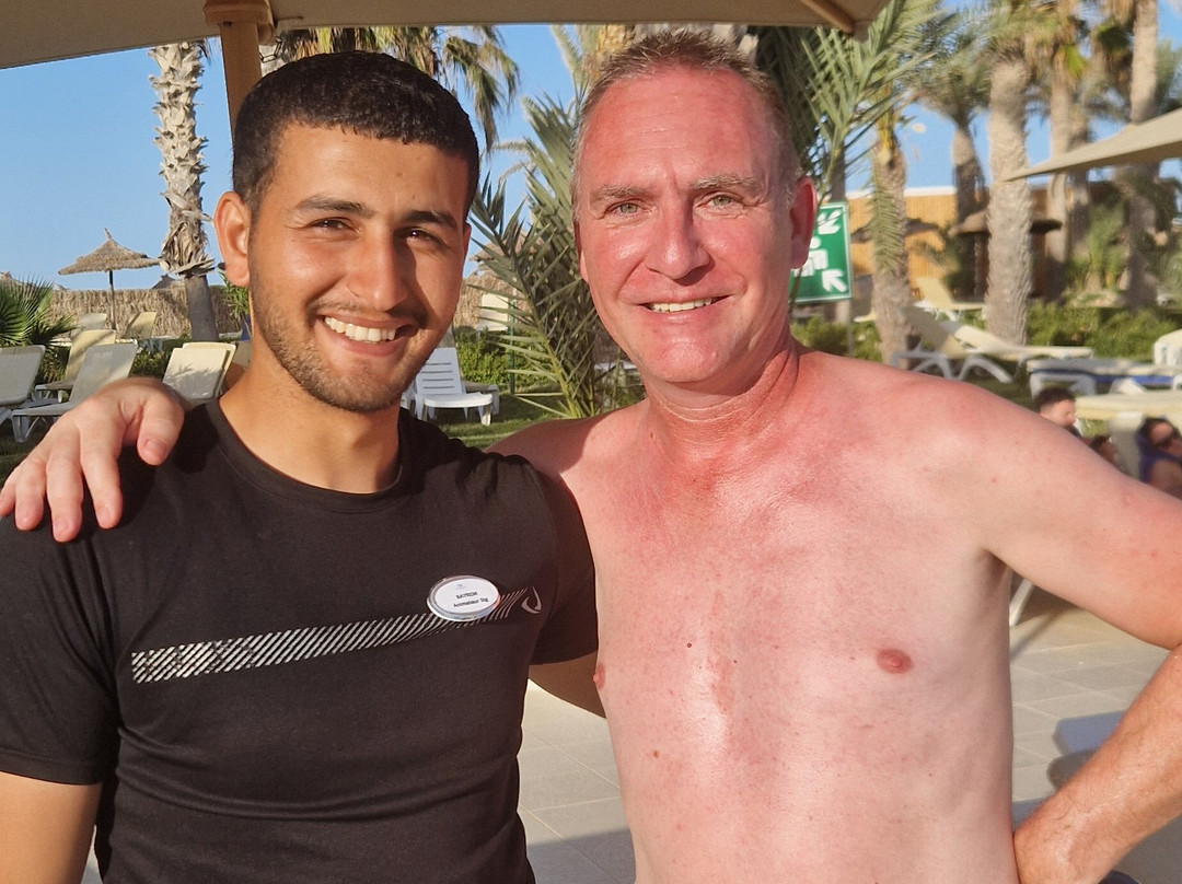 吉尔巴岛棕榈海滩俱乐部主图