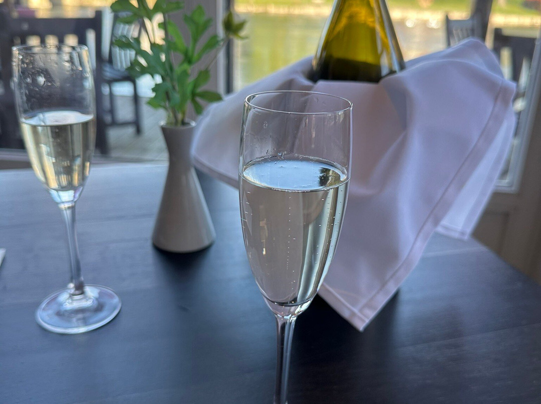 泰晤士里维埃拉酒店, 贝斯特韦斯特Sure精选酒店主图