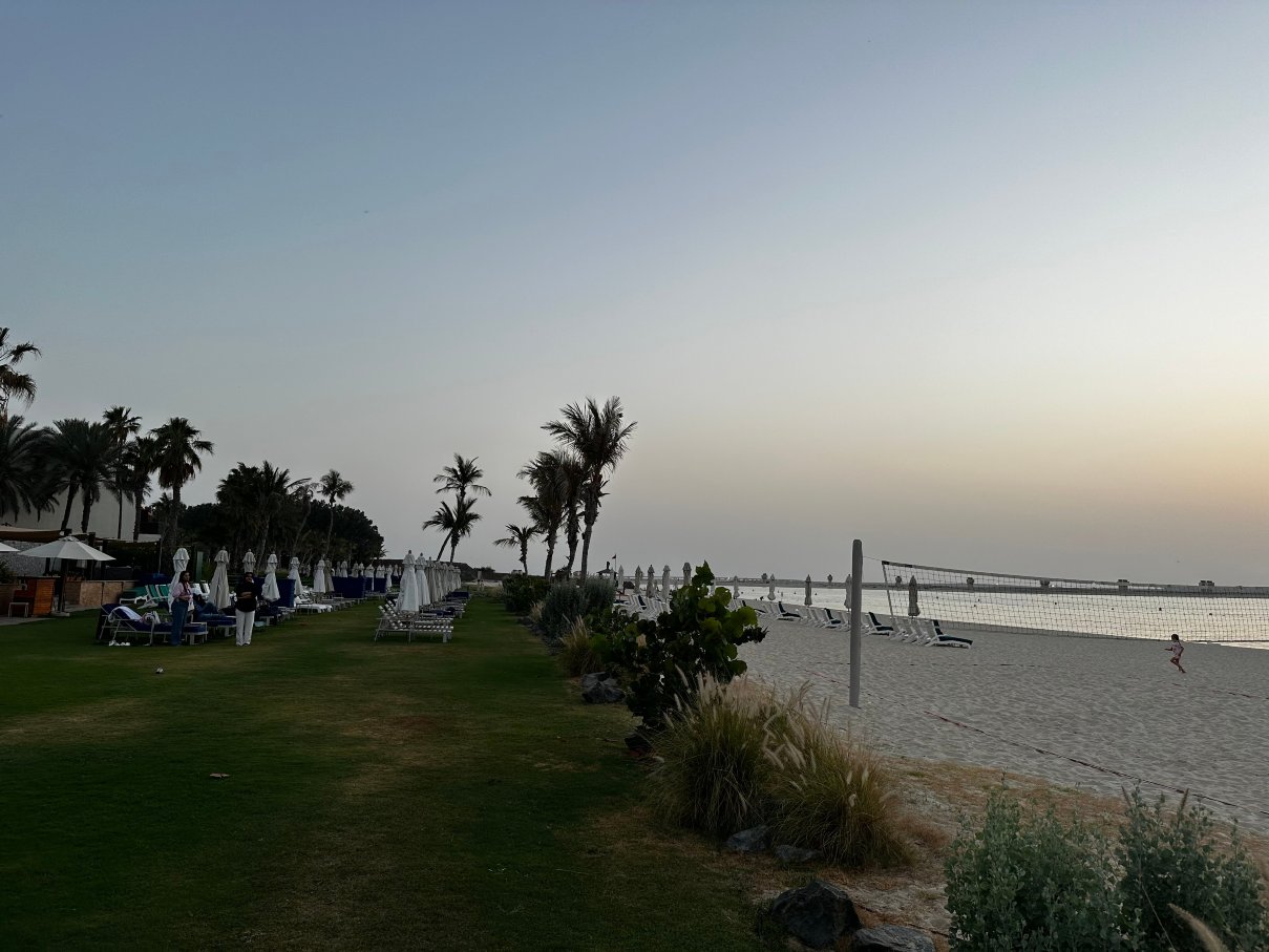 JA 海滩酒店，迪拜-泳池