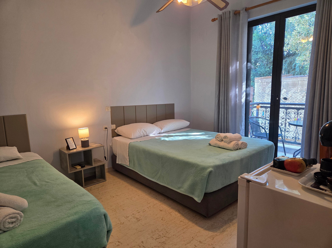 Elea rooms 7