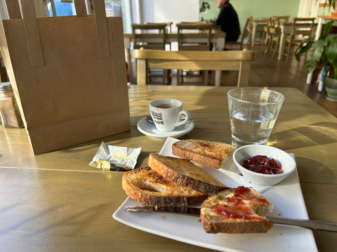 Pane E Vino