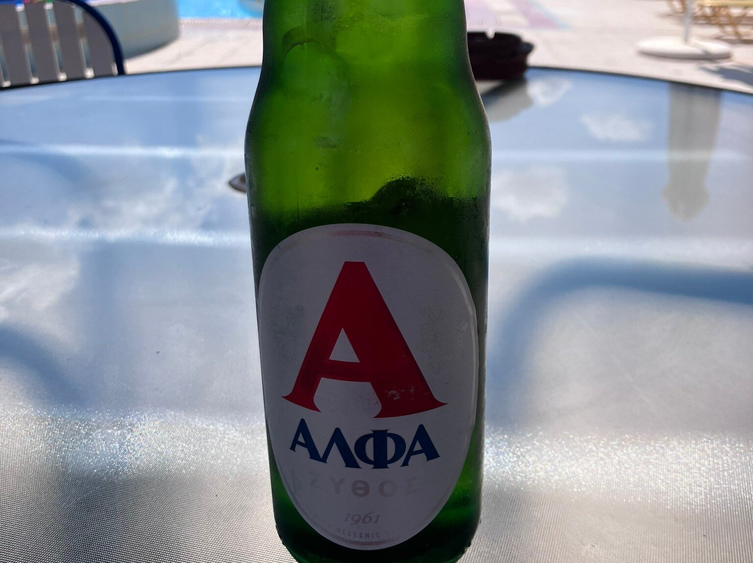特尔希尼斯酒店主图