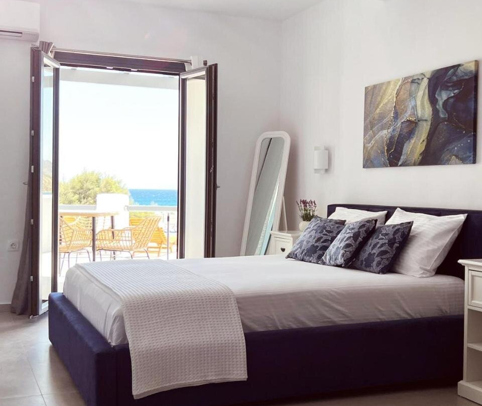 All Blue Suites