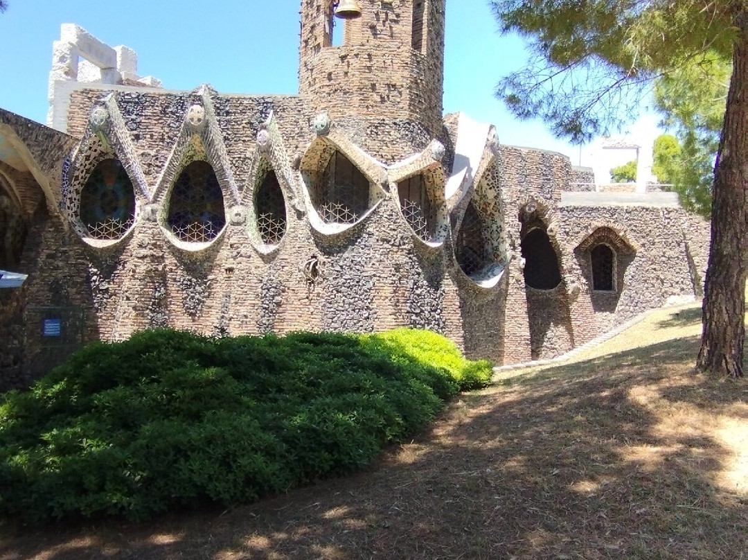 Colonia Güell-圣科洛马德塞尔韦略必去景点