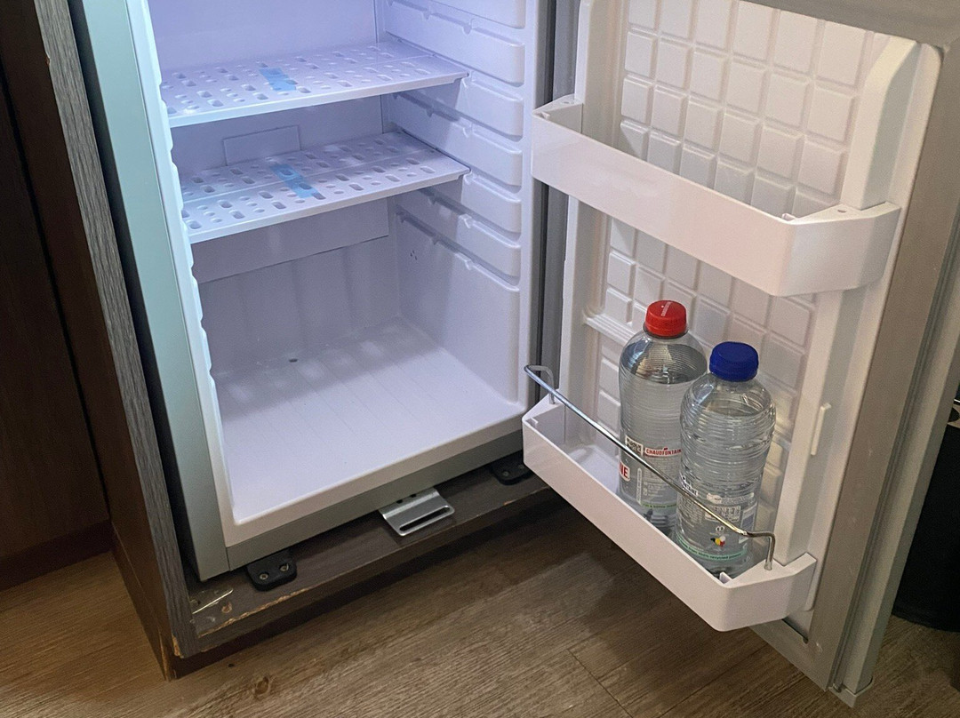 阿弗勒尔日库埃特酒店主图