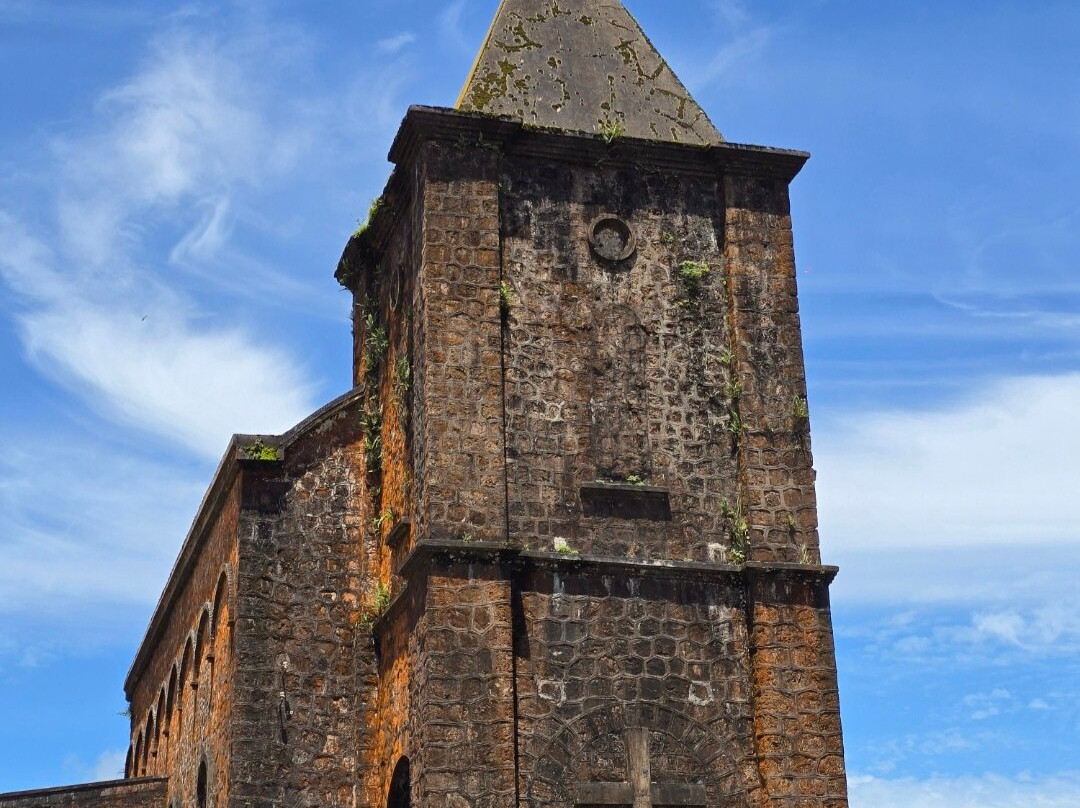 Old Catholic Church Of Mount Bokor-贡布必去景点