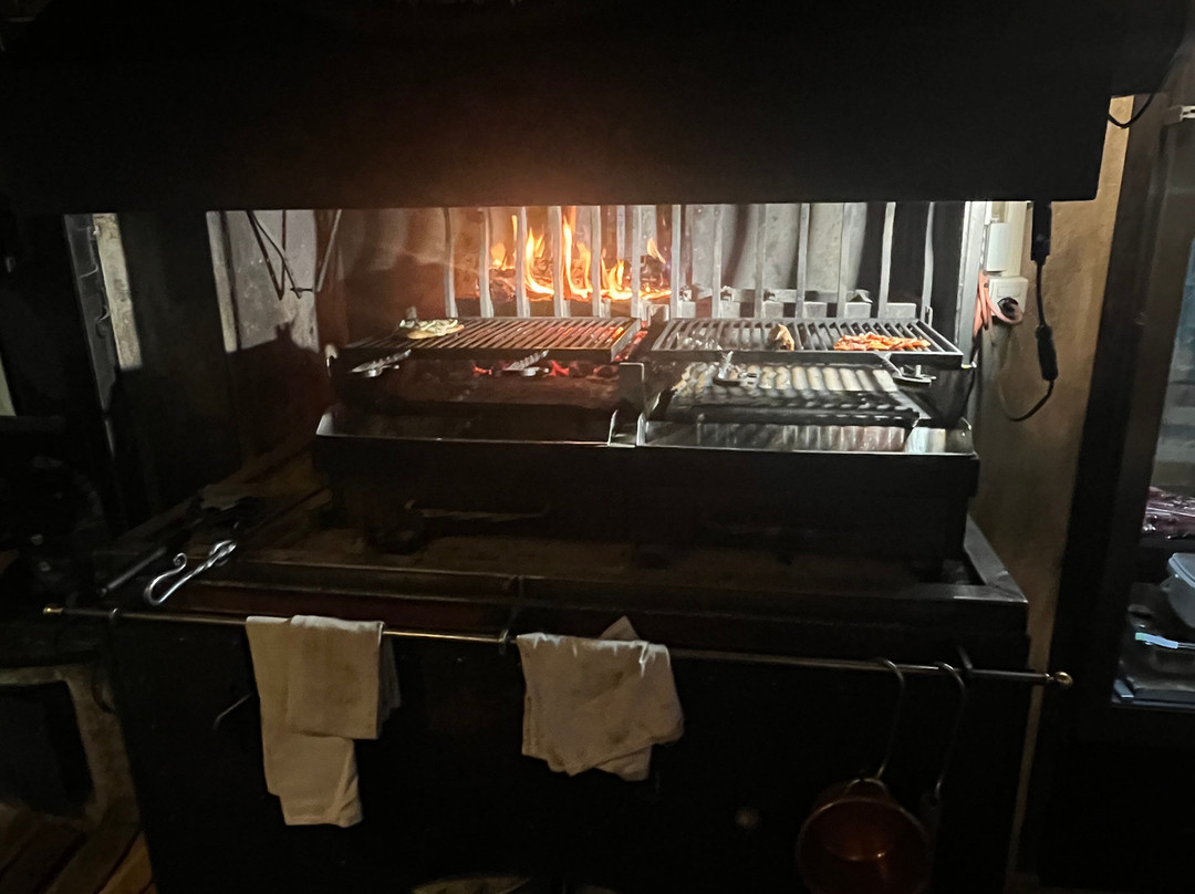 菲拉斯酒店主图