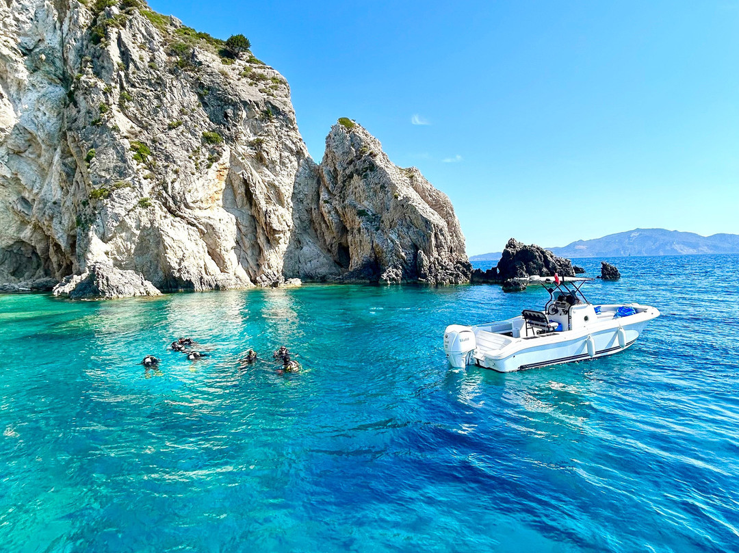 Zante Diving - Dive Center-扎金索斯州必去景点