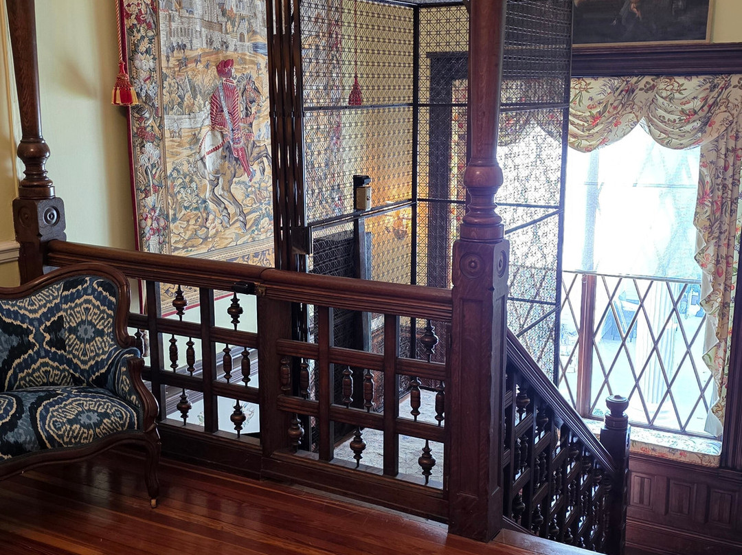 布尔克宅邸酒店主图
