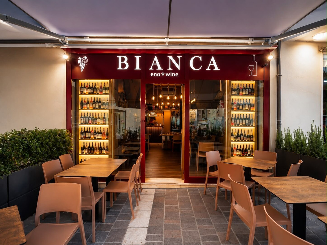 Bianca Eno Wine