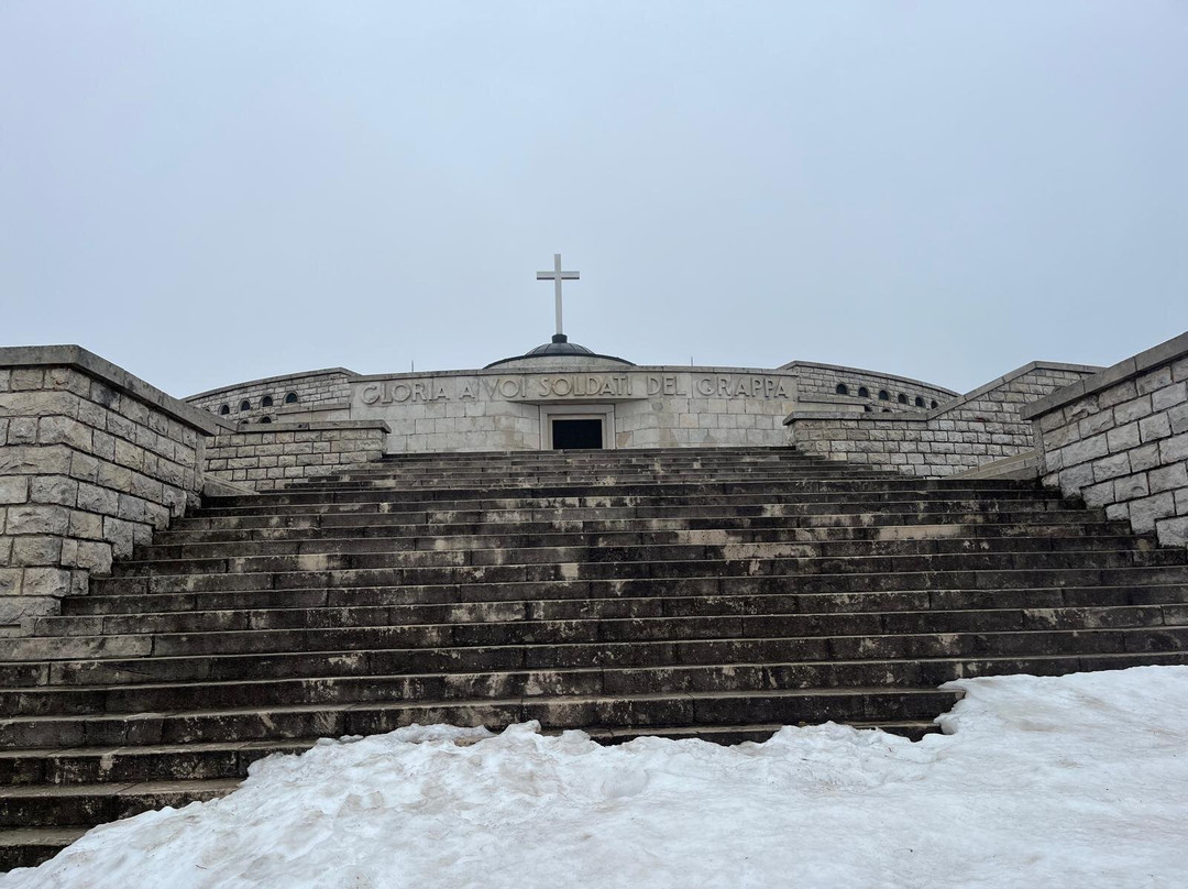 Sacrario di Cima Grappa-博尔索德尔格拉帕必去景点