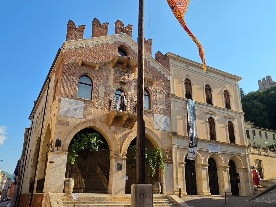 Palazzo di Giustizia-Soave必去景点
