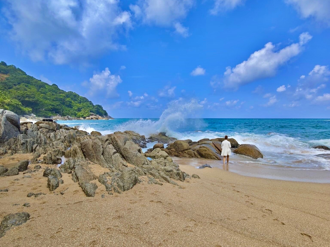 Nui Beach Phuket-卡伦必去景点