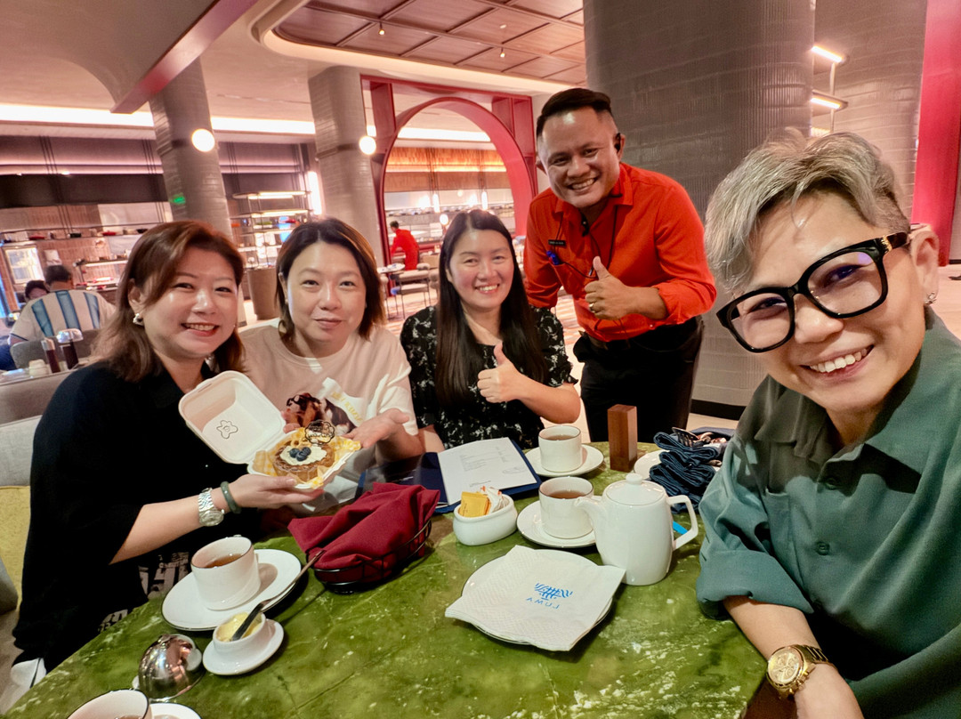 Luma at voco Kuching
