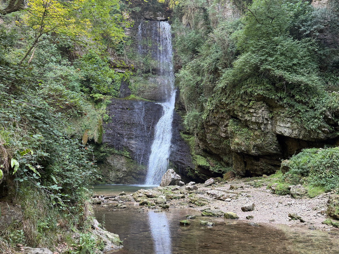 Cascata Di Ferrera Di Varese-Ferrera di Varese必去景点
