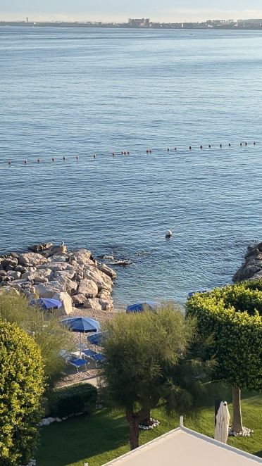 斯塔比亚索伦托海岸大厦酒店-旅行者