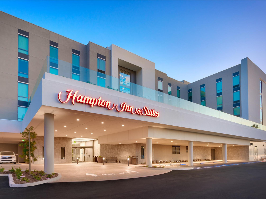 阿纳海姆酒店住宿-Hampton Inn  & Suites Anaheim Resort Convention Center