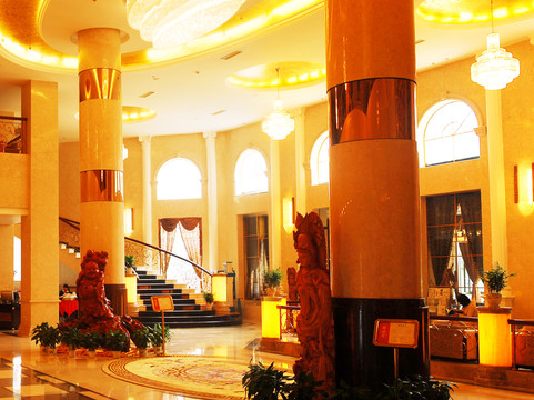 华厦大酒店主图