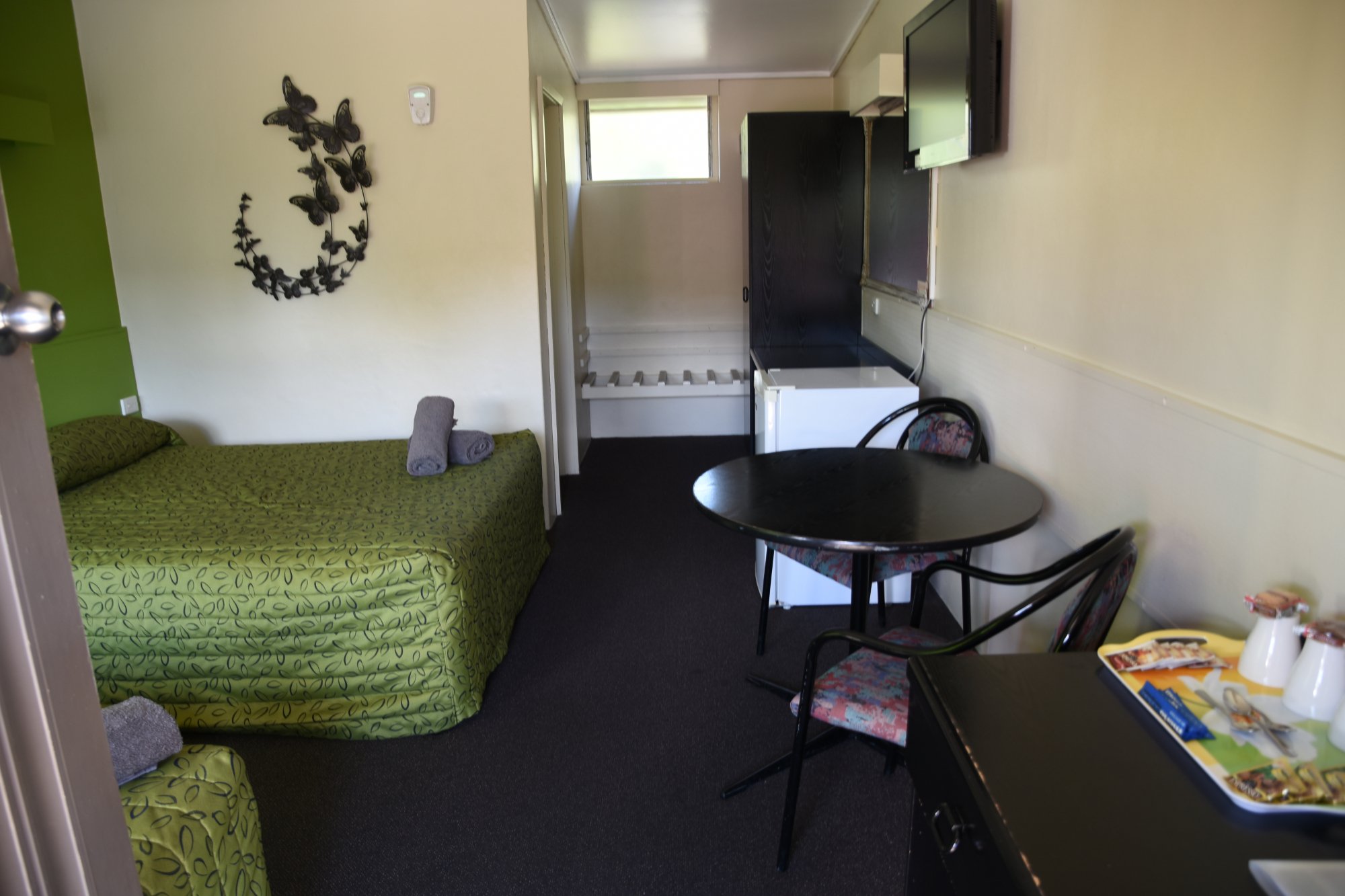 Warwick Motor Inn-官方