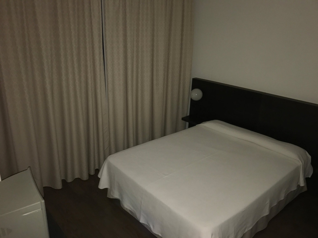 Almussafes酒店住宿-Hotel Duomo