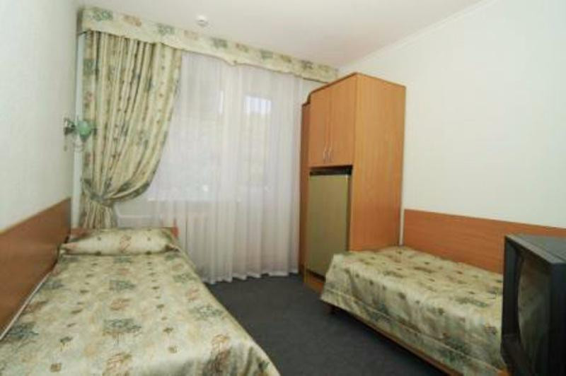 Victoria Hotel